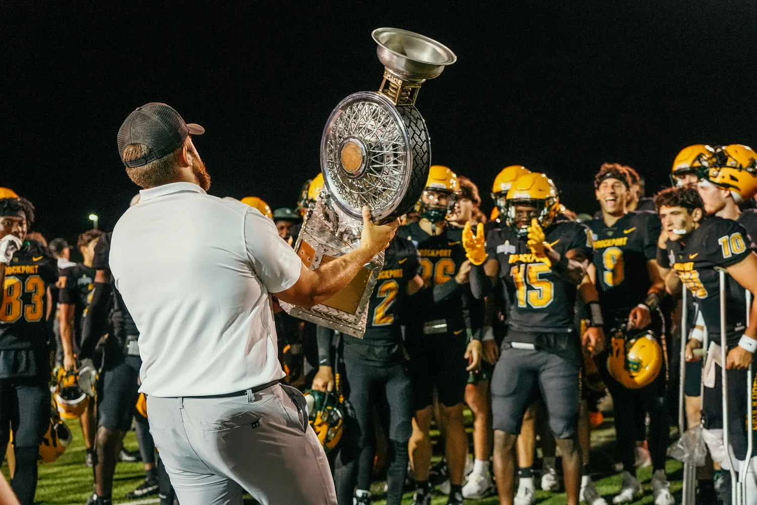 Handing out hardware