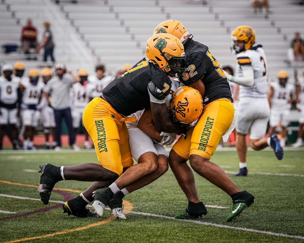 Brockport Defense bringing down the RB