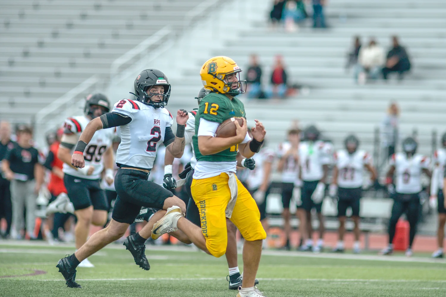 Long QB run to inside the 10